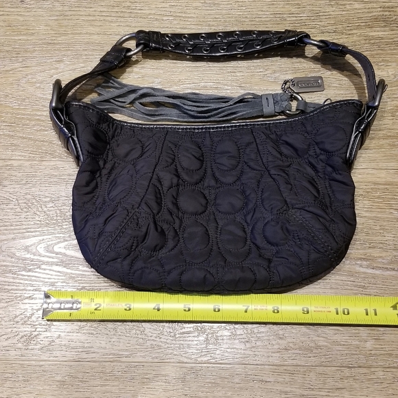 Coach quilted purse. - Picture 2 of 12